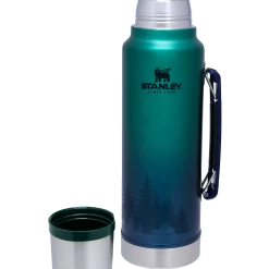 Deals 🥰 Stanley Classic Legendary Bottle | 1.5 QT | Limited-Edition 👍 -SWEESE Salles B2B Web PNG Classic Vacuum Bottle 1 5QT NorthernLights Exploded1